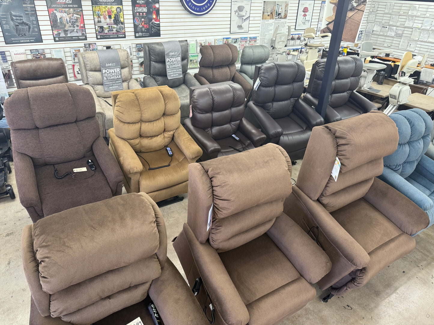 50% OFF Gently Used Lift Chairs